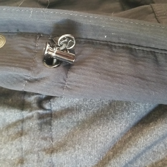 Lot of 3 Lululemon Size 4 ANORAK, BRA & SWEATPANTS - Picture 6 of 11